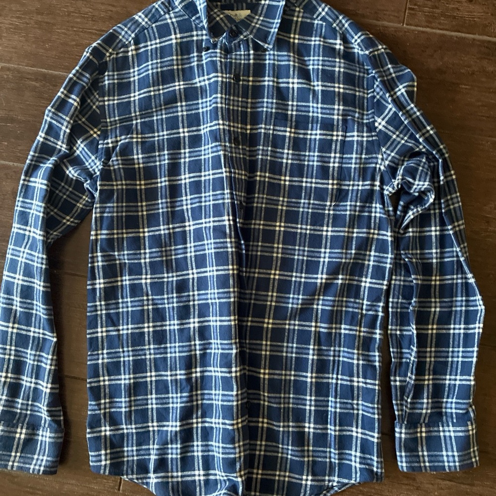 Croft & Barrow Navy Checkered Casual Shirt